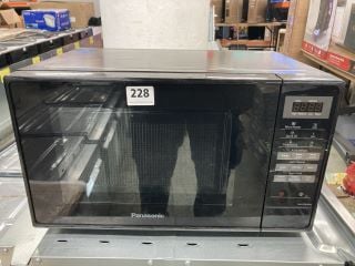 PANASONIC MICROWAVE OVEN