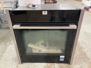 NEFF BUILT-IN SINGLE OVEN MODEL B54CR31N0B/E4 RRP £939