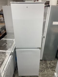 AEG INTEGRATED FRIDGE FREEZER MODEL SCE818F6NS RRP £869