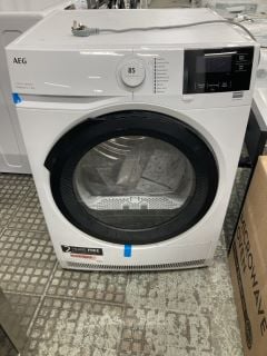 AEG 8KG TUMBLE DRYER MODEL TR718L4B RRP £489