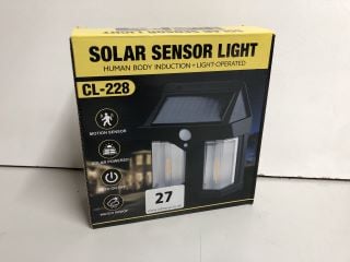 SOLAR SENSOR LIGHT