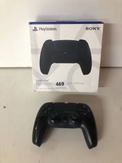 2 X SONY PLAYSTATION FIVE DUAL SENSE WIRELESS CONTROLLERS