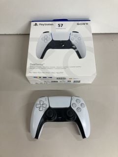 2 X SONY PLAYSTATION 5 DUAL SENSE WIRELESS CONTROLLERS