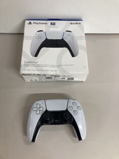 2 X SONY PLAYSTATION 5 DUAL SENSE WIRELESS CONTROLLERS