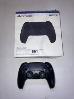 2 X SONY PLAYSTATION FIVE DUAL SENSE WIRELESS CONTROLLERS