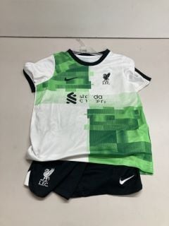 LFC TOP AND SOCKS SIZE UNKNOWN