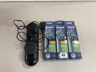 2 X ORAL B ELECTRIC TOOTHBRUSHES AND THREE PACKS OF BRUSH HEADS