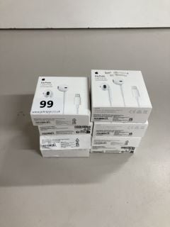 8 SETS OF APPLE EARPODS