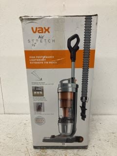 VAX AIR STRETCH UPRIGHT VACUUM CLEANER; OVER 17M REACH; HIGH PERFORMANCE, MULTI-CYCLONIC, WITH NO LOSS OF SUCTION; LIGHTWEIGHT - U85-AS-BE, SILVER AND ORANGE, 820W [ENERGY CLASS A] RRP: £99