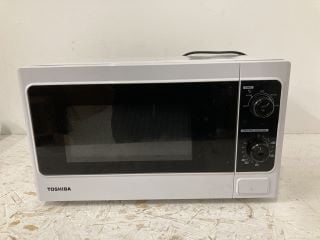 TOSHIBA 20 LITER 800W DIGITAL SOLO SMALL MICROWAVE WITH 11 POWER LEVELS, ONE-TOUCH EXPRESS COOK WITH 6 PRESET RECIPE, DEFROST, DIGITAL DISPLAY, PERFECT FOR 9'' PIZZA, EASY CLEAN, WHITE- MM-EM20P(WH)