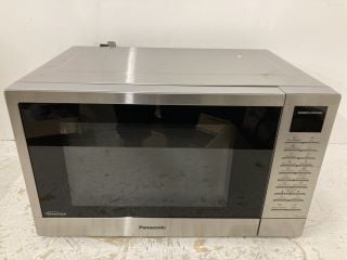 PANASONIC NN-ST48KSBPQ SOLO INVERTER MICROWAVE OVEN WITH TURNTABLE WITH 25 PROGRAMMES AND A JUNIOR MENU, 1000 W, 32 L - SILVER