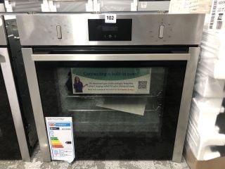 NEFF BUILT-IN SINGLE OVEN MODEL: B3CCC0AN0B - RRP.£549 (EX-DISPLAY)