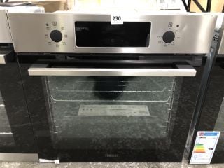 ZANUSSI BUILT-IN SINGLE OVEN MODEL: ZOHCX3X2 - RRP.£249 (EX-DISPLAY)