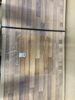 WALNUT BLOCK EFFECT WORKTOP - APPROX: 3050 X 602 X 38 - RRP.£260 (COLLECTION ONLY)