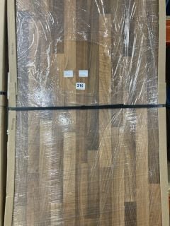 WALNUT BLOCK EFFECT WORKTOP - APPROX: 3050 X 600 X 38 - RRP.£260 (COLLECTION ONLY)