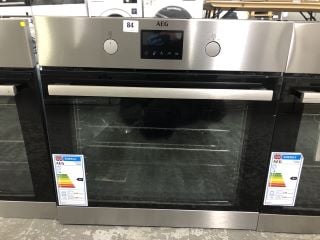 AEG BUILT-IN SINGLE OVEN MODEL: BPS356061M - RRP.£649 (EX-DISPLAY)