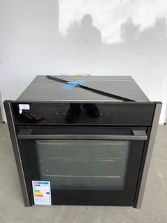 NEFF INTEGRATED SINGLE OVEN MODEL: B54CR71G0B (EX DISPLAY) RRP: 899