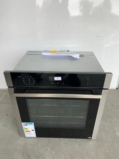 NEFF INTEGRATED SINGLE OVEN MODEL: B2ACH7HH0B (EX DISPLAY) RRP: £729