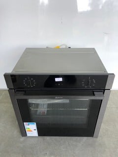 NEFF INTEGRATED SINGLE OVEN MODEL: B3ACE4HG0B (EX DISPLAY) RRP: £779