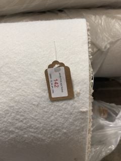 WHITE SHAG TEXTURED SOFT FIBRE CARPET (4M)