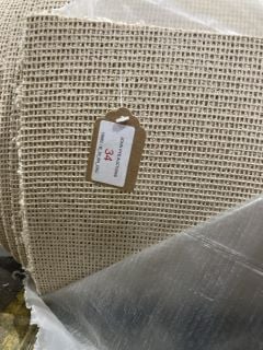 OFF WHITE TEXTURED MEDIUM FIBRE CARPET (5M)