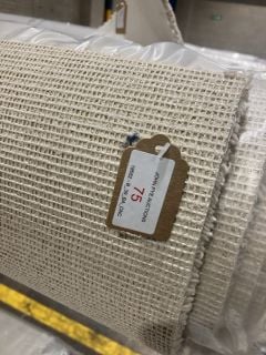 WHITE SHAG TEXTURE SOFT FIBRE CARPET (4M)