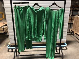 2X JQ LABEL HANNAH CO-ORD EMERALD SHIRTS SIZES 12 AND 14 1X CO-ORD EMERALD TROUSERS SIZE 10