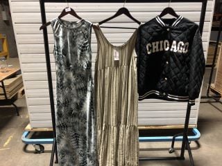 1X B LABEL TAYLOR MAXI TIE DYE GREY SIZE SMALL ICHI FOXI MAXI LATTE STRIPE DRESS 1X B LABEL CHICAGO JACKET BLACK SIZE M/L