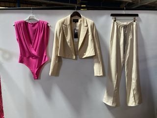 1X B LABEL CASEY PANTS BEIGE ONE SIZE 1X B LABEL MILLIE BODYSUIT FUCHIA PINK SIZE SM 1X B LABEL DBL BT CROPPED BLAZER BEIGE SIZE 12