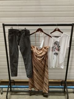 RELIGION SPADE TEE WHITE SIZE 12 TO INCLUDE FRENCH CONNECTION REBOUND RESPONSE AND 71WEC GAIA FLAVIA DRESS MOCHA IN SIZE 14