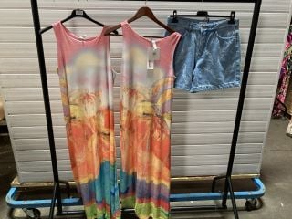 X 2 TANNI MAXI DRESS PINK ONE SIZE 10 TO INCLUDE BIANE SHORTS DENIM SIZE 10