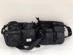 4 X BLACK LEATHER DESIGNER BAGS (TOTAL P.V.P. 392€) - LOCATION 42B.