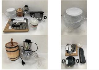 9 X ASSORTMENT OF KITCHEN ITEMS INCLUDING TWO SIZES OF PLATES - LOCATION 26A.