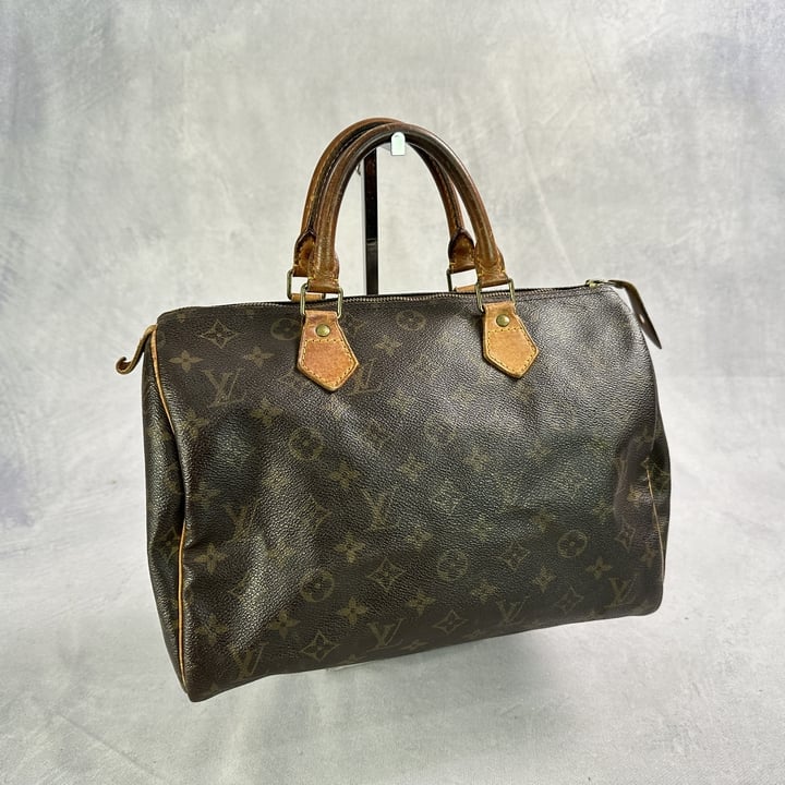 Louis Vuitton Speedy 30 Monogram - 31x21x17cm (Approx) (VAT ONLY PAYABLE ON BUYERS PREMIUM)