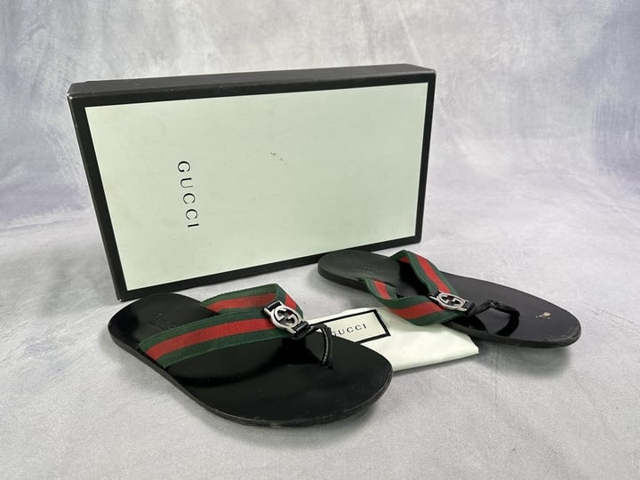 Gucci  Men's Thong Sandel's With Box & Dust Bag  - Size 8.5 (VAT ONLY PAYABLE ON BUYERS PREMIUM)