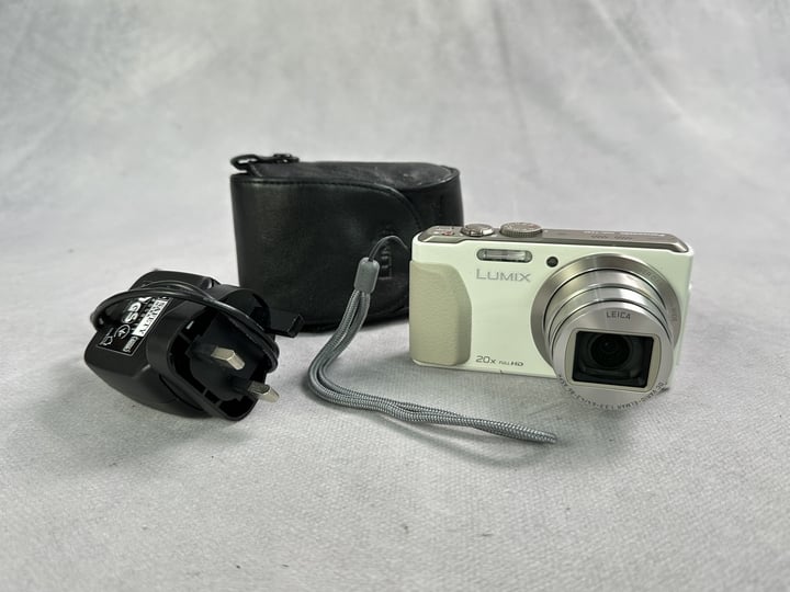 Panasonic DMC-TZ40 Camera With Charger, Battery And Case (MPSB26322794) (VAT ONLY PAYABLE ON BUYERS PREMIUM)