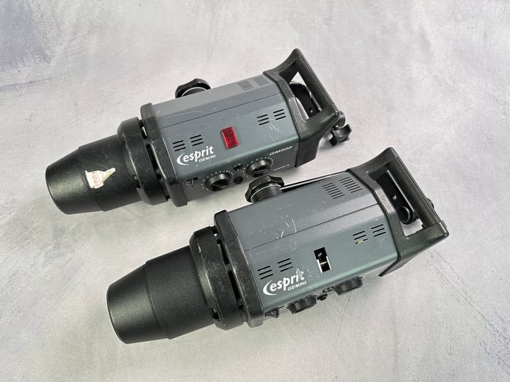 Bowens Esprit Gemini GM500 BW-3610 Monolights Pair, Untested.