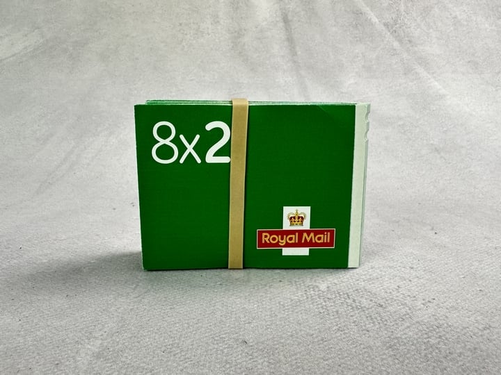 50x Booklets Of 8x Second Class Queen Elizabeth  Stamps. (MPSC41387776) (VAT ONLY PAYABLE ON BUYERS PREMIUM)