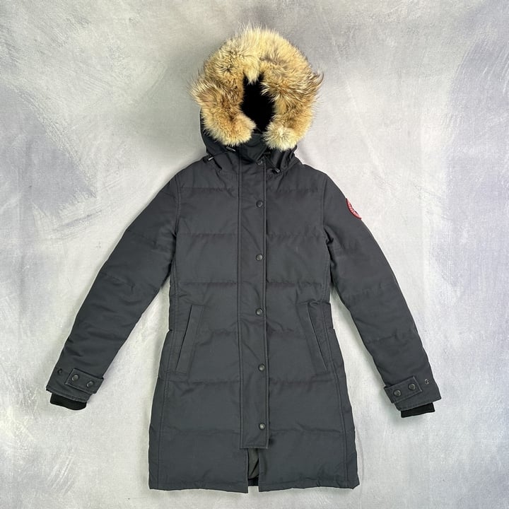 Canada Goose 2302JL Women's Down Coat, Colour Navy  - Size S (VAT ONLY PAYABLE ON BUYERS PREMIUM)