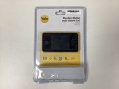 YALE STANDARD DIGITAL DOOR VIEWER 500 DIGITAL DOOR VIEWER (ORIGINAL RRP -€56,00) IN BLACK/GOLD (WITH BOX) [JPTZ7519]