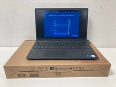 LAPTOP DELL VOSTRO 3520 512 GB (ORIGINAL RRP -€599.00) IN GREY: MODEL NO P112F007 (WITH BOX AND 65W CHARGER, KEYBOARD WITH FOREIGN LAYOUT). I5-1235U, 16 GB RAM, , INTEL IRIS XE GRAPHICS [JPTZ7439].