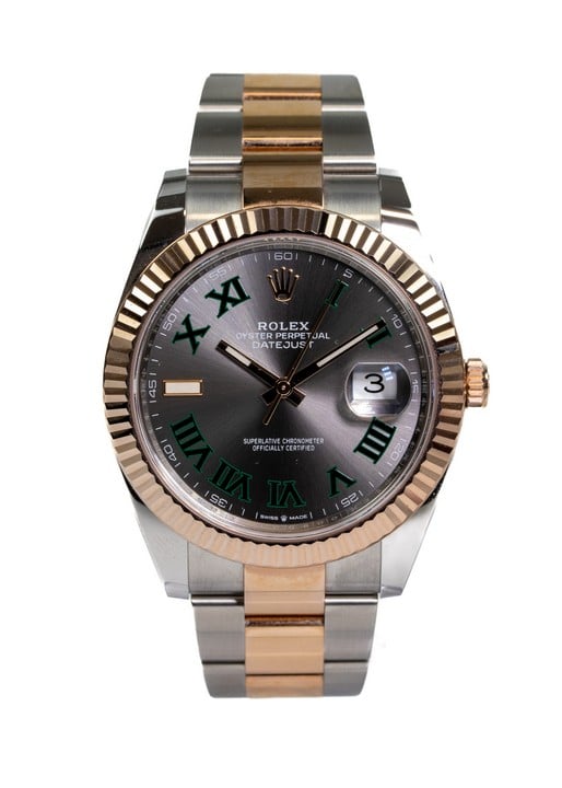 Rolex Datejust 41 Automatic Watch
Ref: 126331
Year: 2021
Size: 41mm
Movement: Automatic, Calibre 3235
Case: Stainless Steel Case with 18ct Rose Gold Fixed Fluted Bezel, Wimbledon Dial with Roman Nume