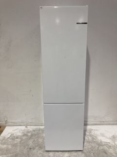 BOSCH KGN392WDF FRIDGE FREEZER RRP £749