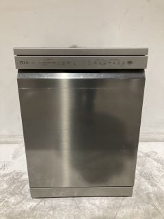 LG 14 PLACE STANDARD FREESTANDING STAINLESS STEEL DISHWASHER RRP £450