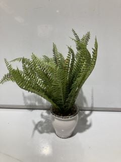 4 X LEAF GREEN PLANT WITH WHITE PLANT POT