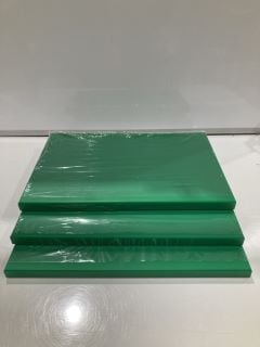 3 X GREEN CHOPPING BOARDS