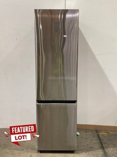 SAMSUNG FRIDGE FREEZER COMPRESSION TYPE FORCED AIR CIRCULATION FROST FREE REFRIGERATOR-FREEZER  RRP £1012.62 (003341978)