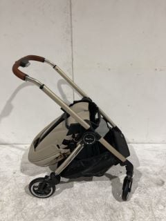 SILVER CROSS CLIC COMPACT PUSHCHAIR TRAVEL STROLLER RRP £229