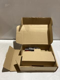 BOX OF ITEMS TO INCLUDE VILEDA STEAM PLUS 230V