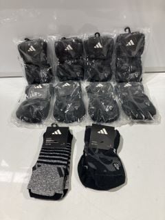 BOX OF ADIDAS SOCKS SIZE XS